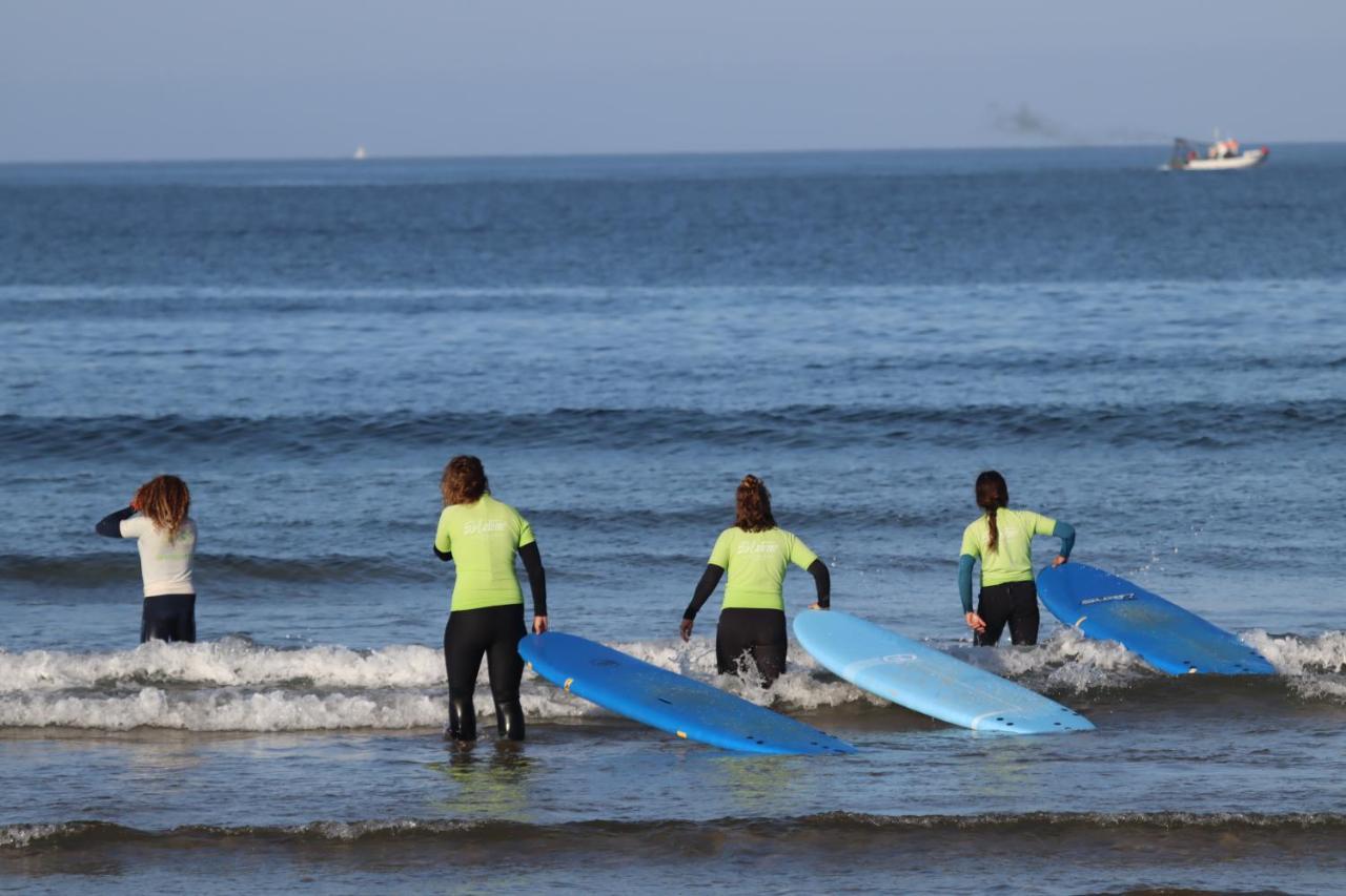 Ostello Getwet Surfcamp II Costa da Caparica Esterno foto