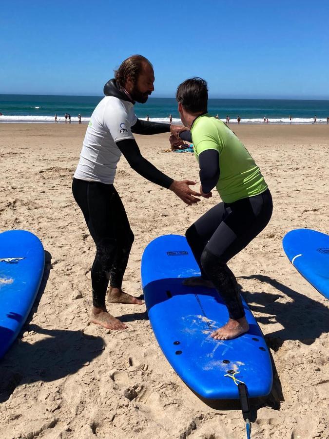 Ostello Getwet Surfcamp II Costa da Caparica Esterno foto