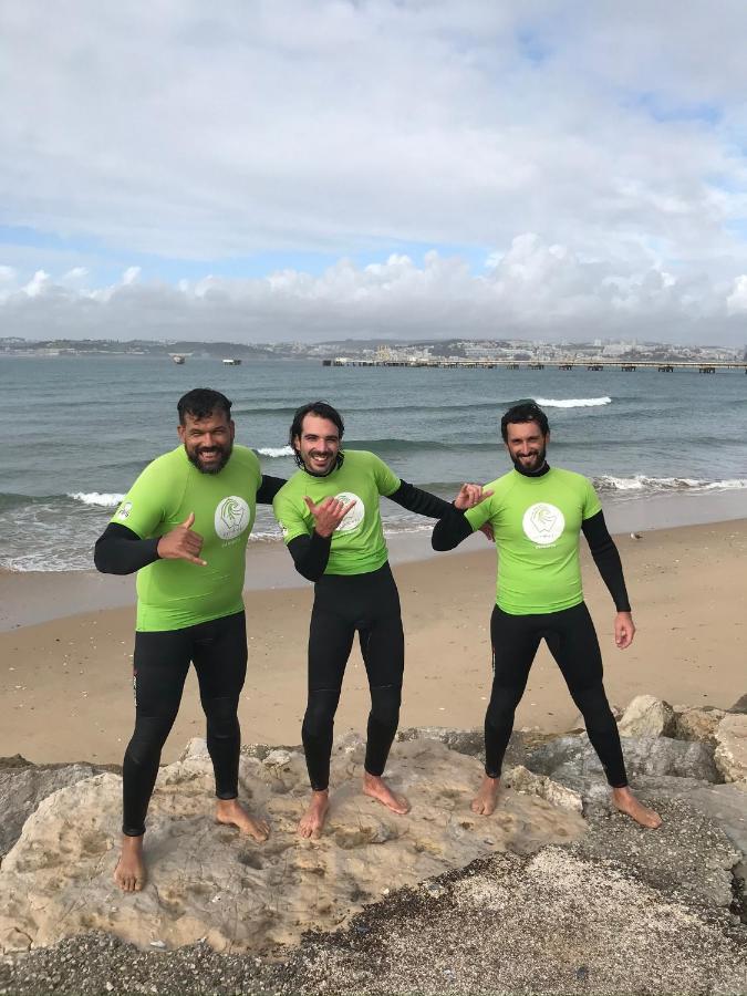 Ostello Getwet Surfcamp II Costa da Caparica Esterno foto